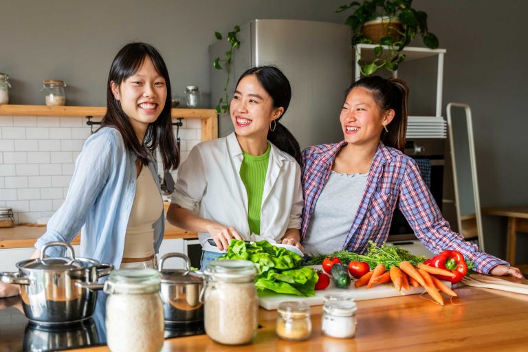 Mindful Nutrition — The Art of Eating with Awareness